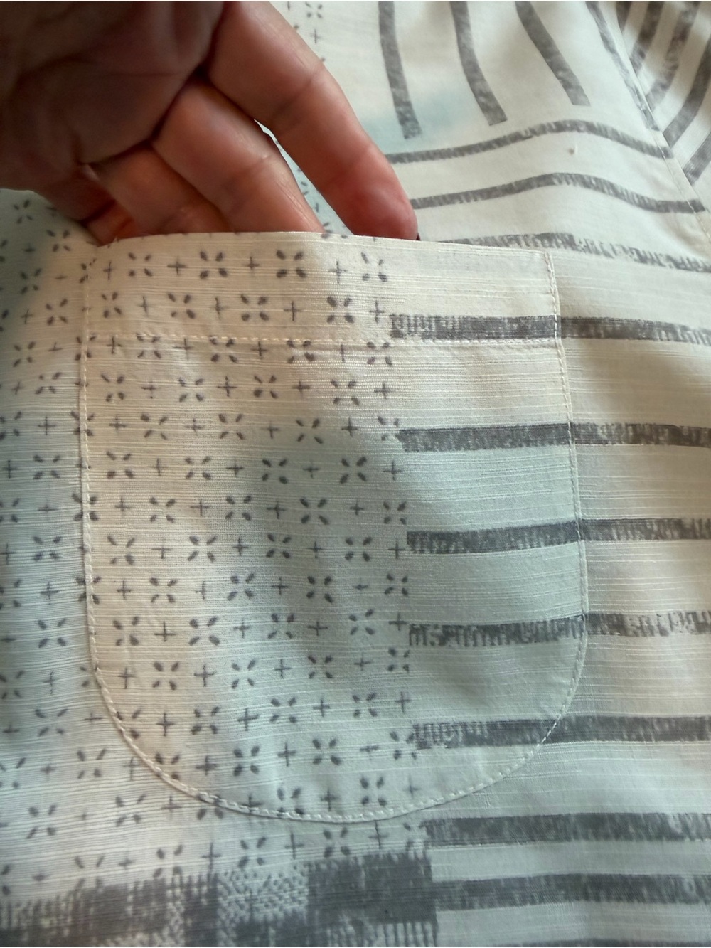 Tommy Bahama Beige/ Gray Extra Large - Picture 8 of 11